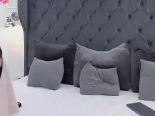 Victoria-cam  live sex cam