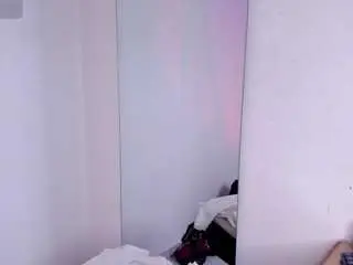 Violett-hott  live sex cam