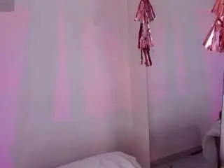Violett-hott  live sex cam