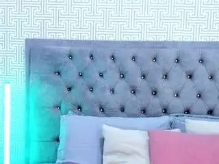 Alexawiild  live sex cam