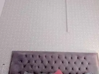 Alexawiild  live sex cam