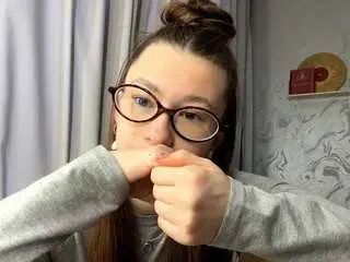 Brittneyhaseman  live sex cam