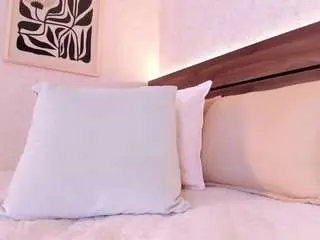 Hanna-palmer  live sex cam