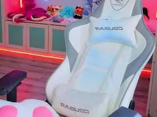 Imsuka  live sex cam