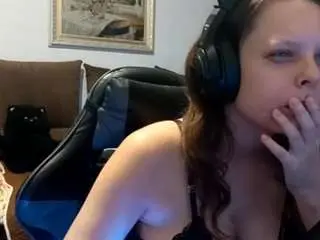 Maisiegrate  live sex cam