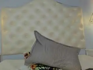 Nina-velvet  live sex cam