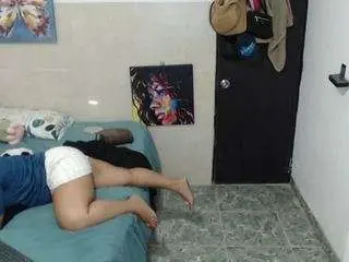 Reichell-schmit  live sex cam