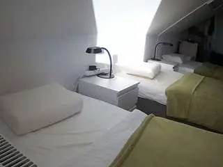 Voyeurcam-julmodels-bed-4  live sex cam