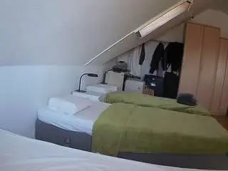 Voyeurcam-julmodels-bed-4  live sex cam