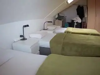 Voyeurcam-julmodels-bed-4  live sex cam