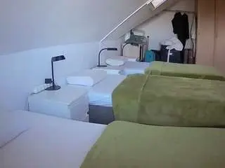 Voyeurcam-julmodels-bed-4  live sex cam