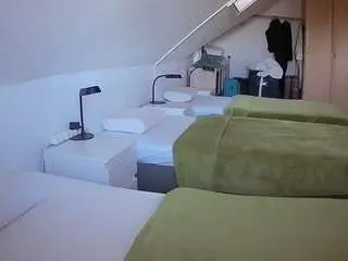 Voyeurcam-julmodels-bed-4  live sex cam