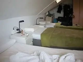 Voyeurcam-julmodels-bed-4  live sex cam