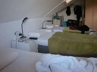 Voyeurcam-julmodels-bed-4  live sex cam