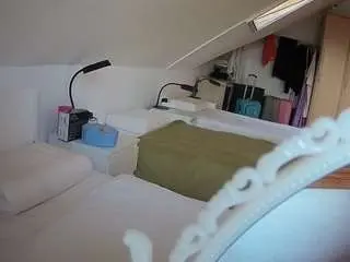 Voyeurcam-julmodels-bed-4  live sex cam