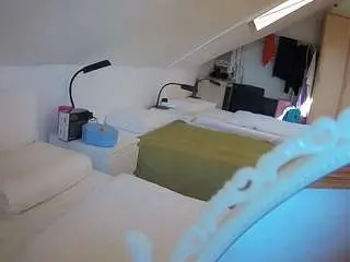 Voyeurcam-julmodels-bed-4  live sex cam