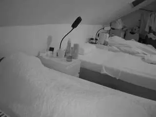 Voyeurcam-julmodels-bed-4  live sex cam