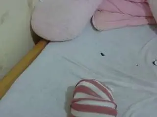 Cuteavrl  live sex cam