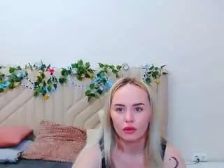 Hila-greys  live sex cam