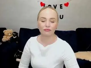 Hila-greys  live sex cam