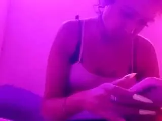 Julianavelasquez872  live sex cam