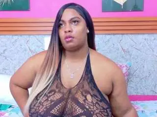 Nia-evans  live sex cam