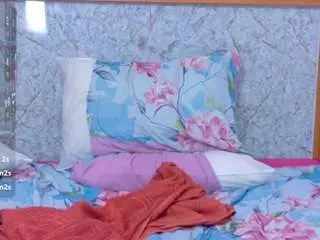 Nia-evans  live sex cam