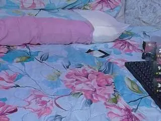 Nia-evans  live sex cam