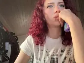 Priscilatyndall  live sex cam