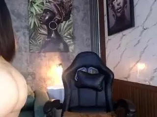 Sarawolff  live sex cam