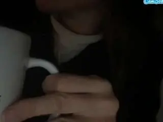 Ddddasani  live sex cam