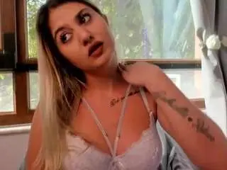 Elinaskyy  live sex cam