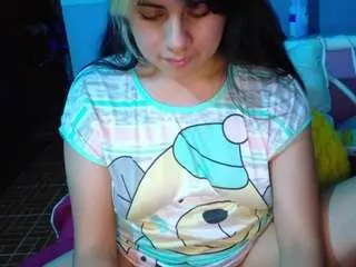 Hairy-young  live sex cam