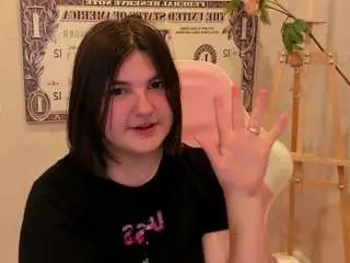 Kittyliikk  live sex cam