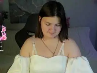 Kittyliikk  live sex cam