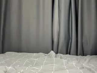 Launakaman  live sex cam