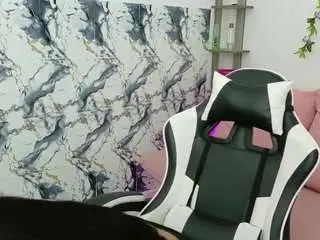 Meganntaylor  live sex cam