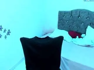 Milfbigtits  live sex cam