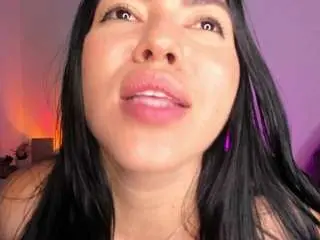 Rossecrawford  live sex cam