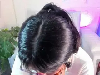 Alisummer  live sex cam