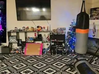 Blondiewithanass  live sex cam