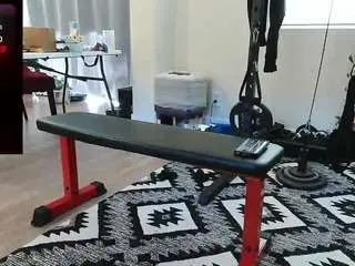 Blondiewithanass  live sex cam