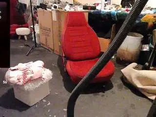 Blondiewithanass  live sex cam