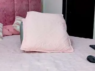 Kenda-ll  live sex cam