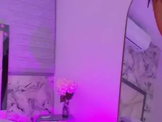 Kenda-ll  live sex cam