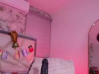 Kenda-ll  live sex cam