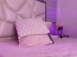 Kenda-ll  live sex cam