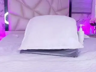 Kenda-ll  live sex cam