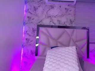 Kenda-ll  live sex cam