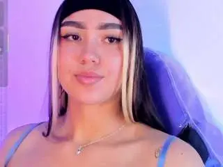 Liaa-18  live sex cam